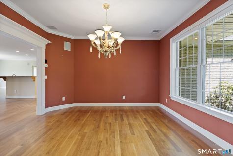 135 Cedarwood Lane Newington CT 06111