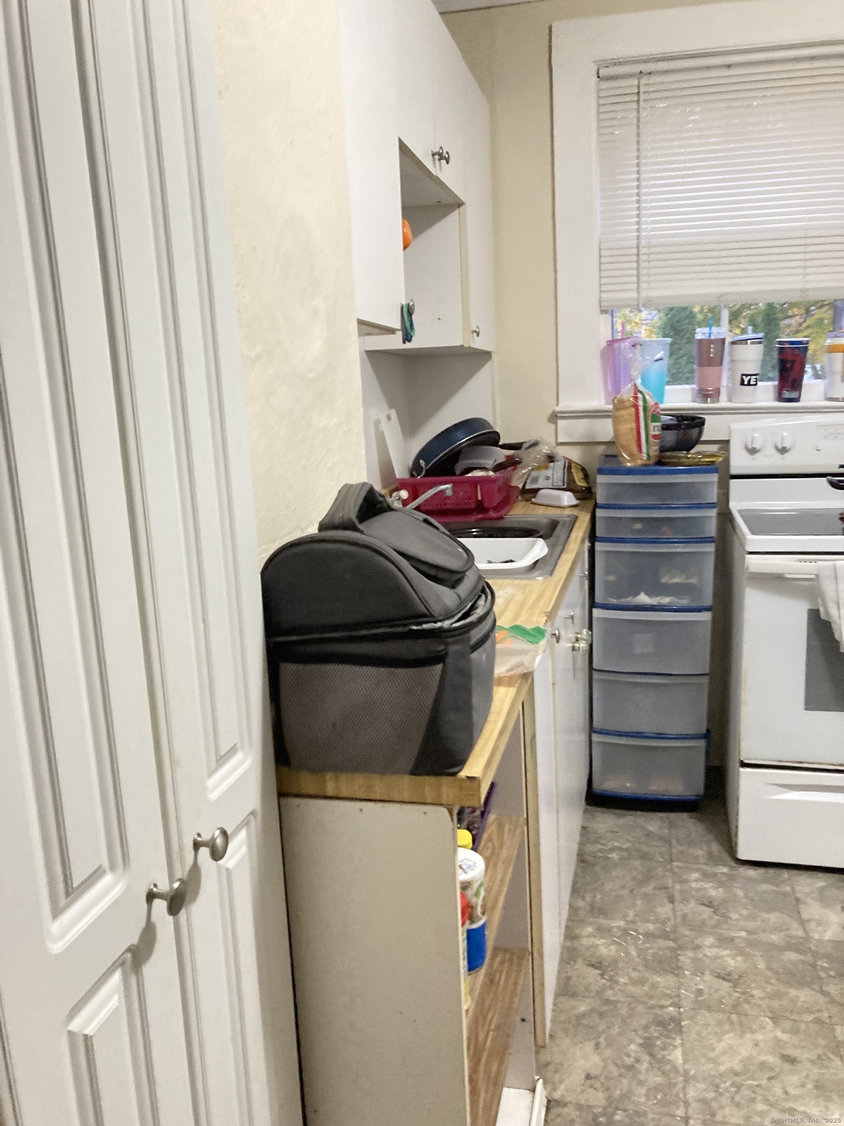 231 Poquonnock Road Groton CT 06340