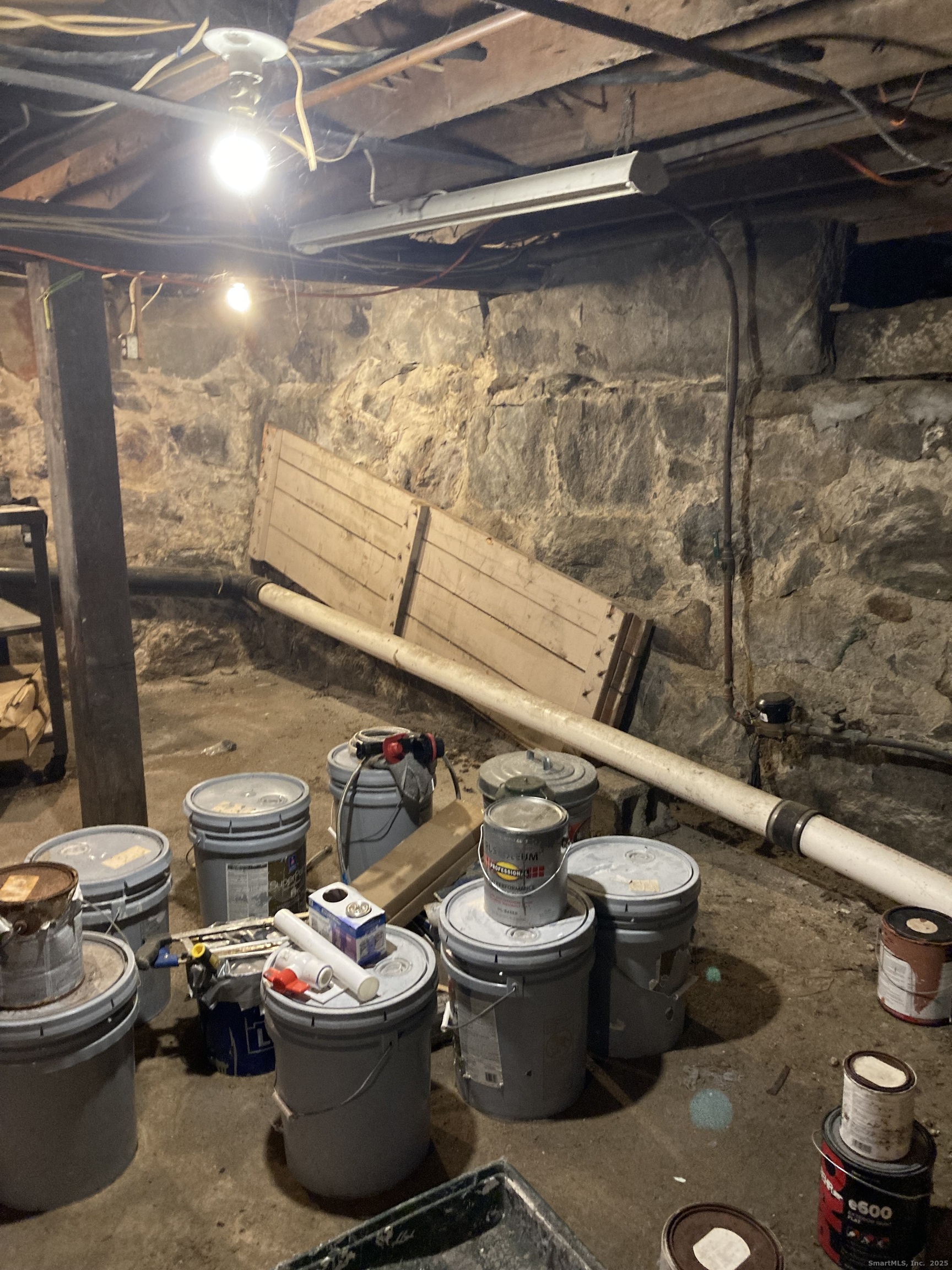 231 Poquonnock Road Groton CT 06340