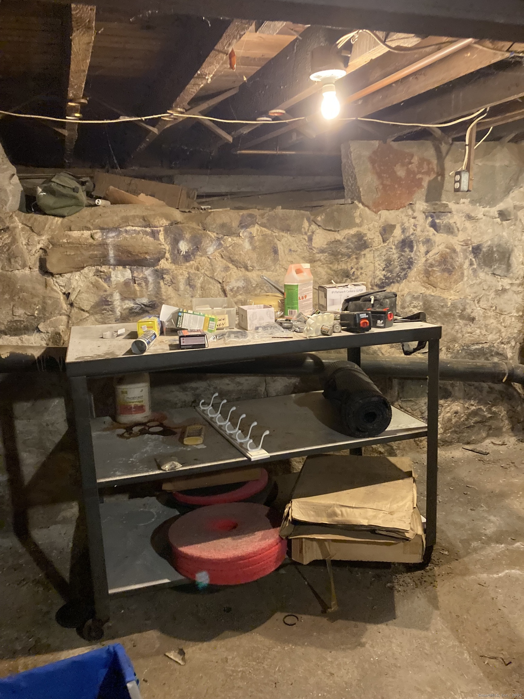 231 Poquonnock Road Groton CT 06340