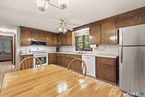 26 Rustic Lane South Windsor CT 06074