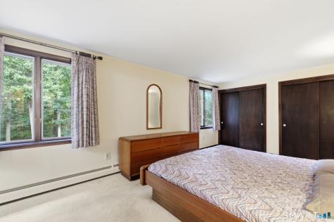 26 Rustic Lane South Windsor CT 06074