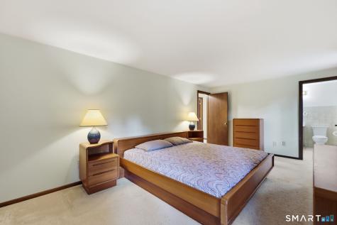 26 Rustic Lane South Windsor CT 06074
