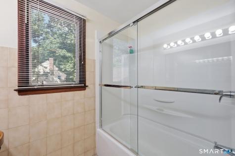 26 Rustic Lane South Windsor CT 06074