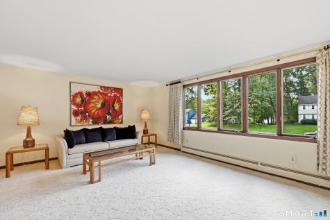 26 Rustic Lane South Windsor CT 06074