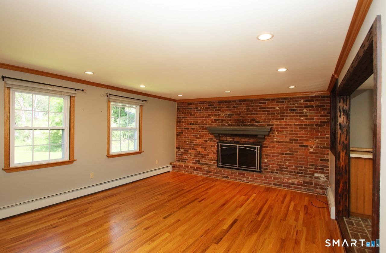 30 Harrison Road North Branford CT 06471