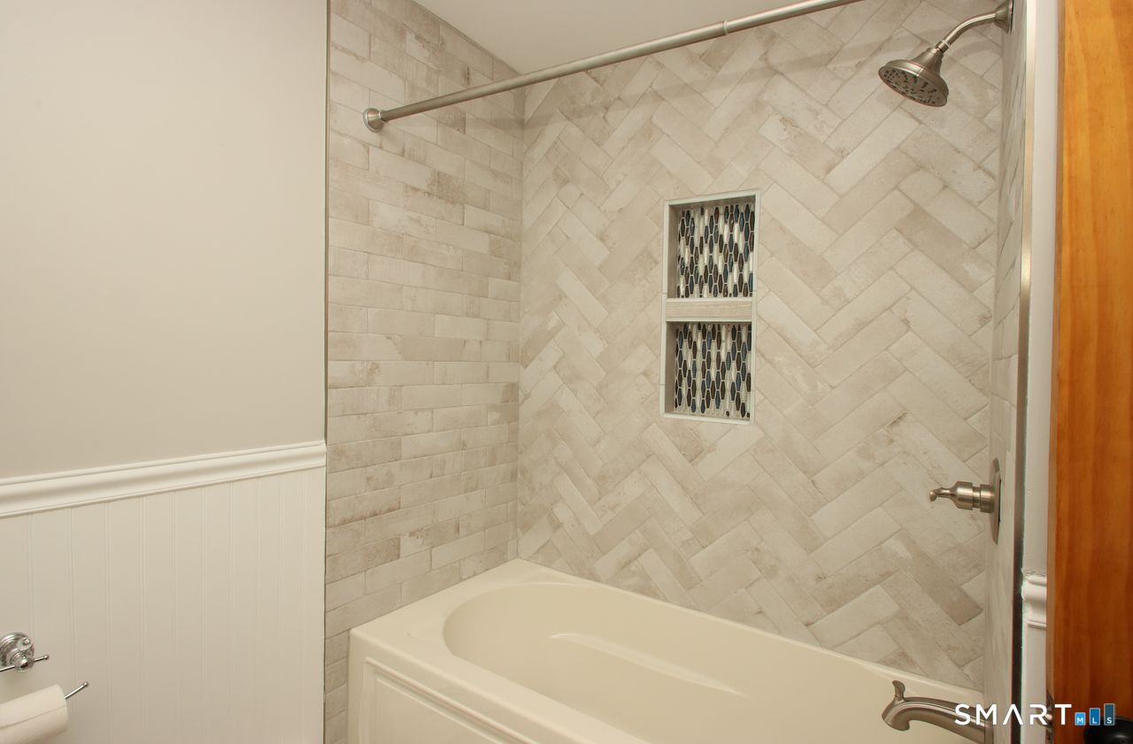 30 Harrison Road North Branford CT 06471