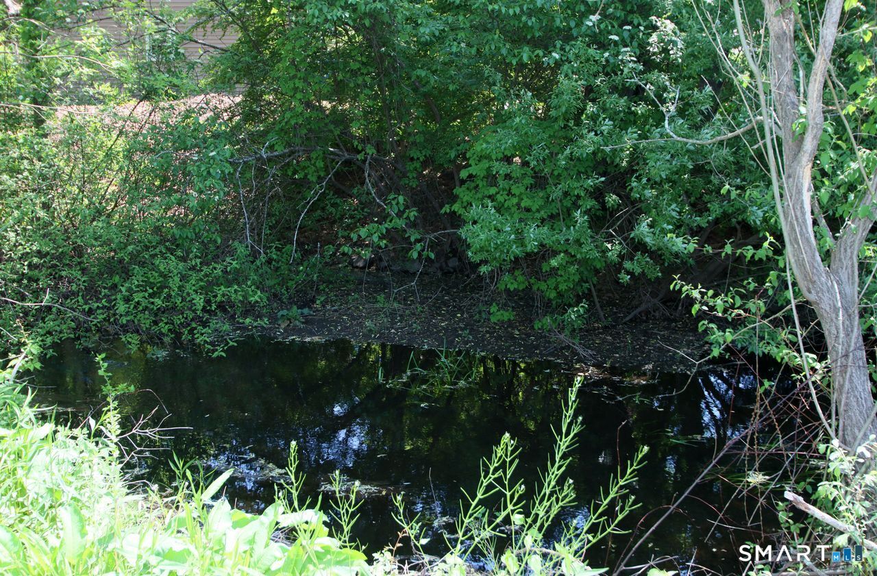 30 Harrison Road North Branford CT 06471