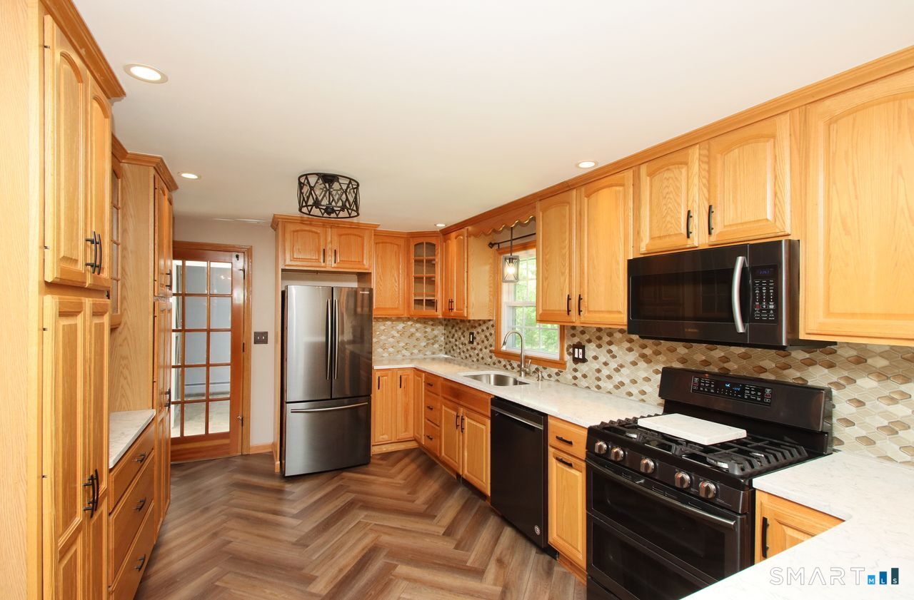 30 Harrison Road North Branford CT 06471