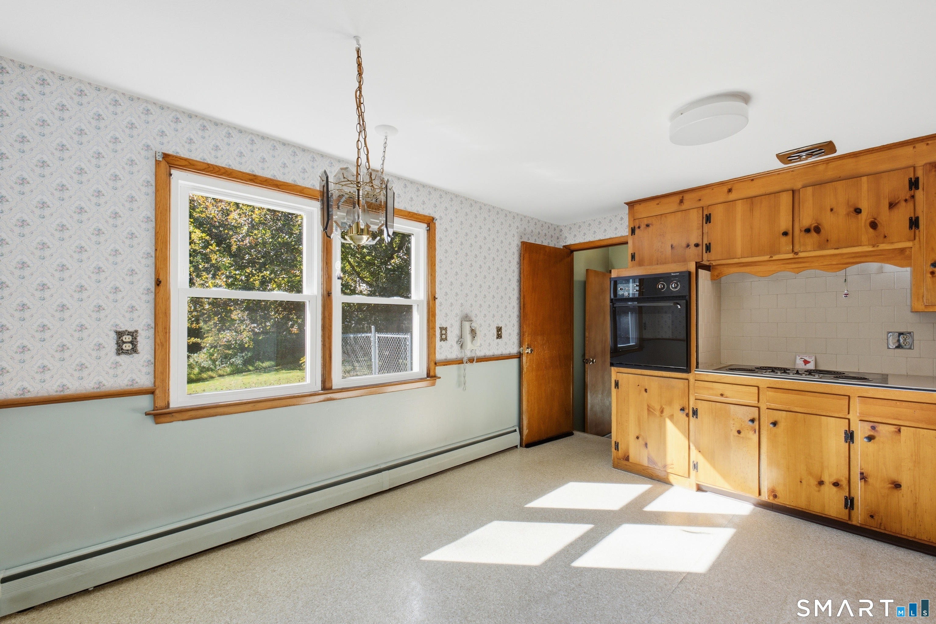 3 Thomas Street Portland CT 06480