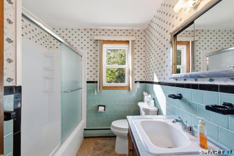 3 Thomas Street Portland CT 06480