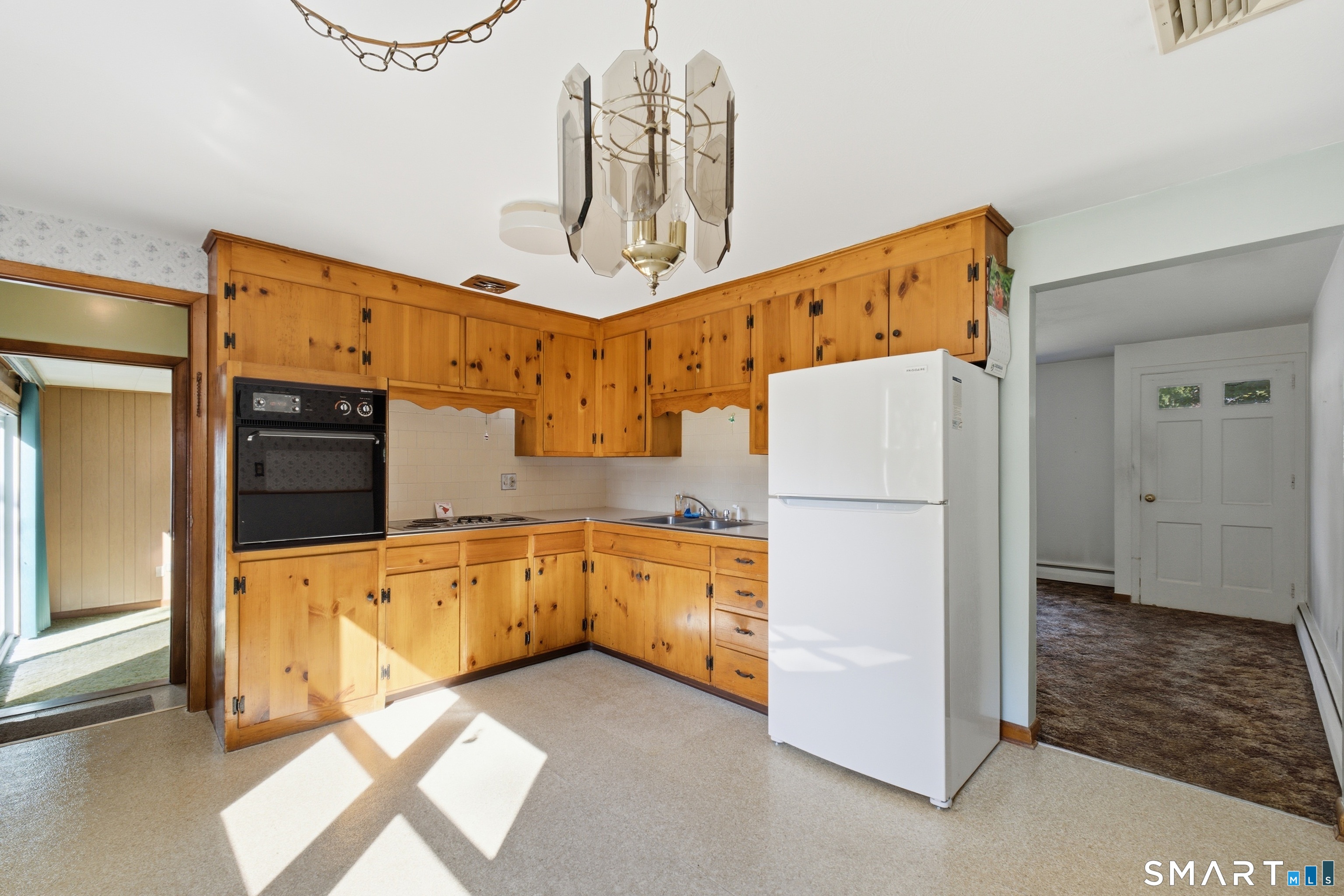 3 Thomas Street Portland CT 06480