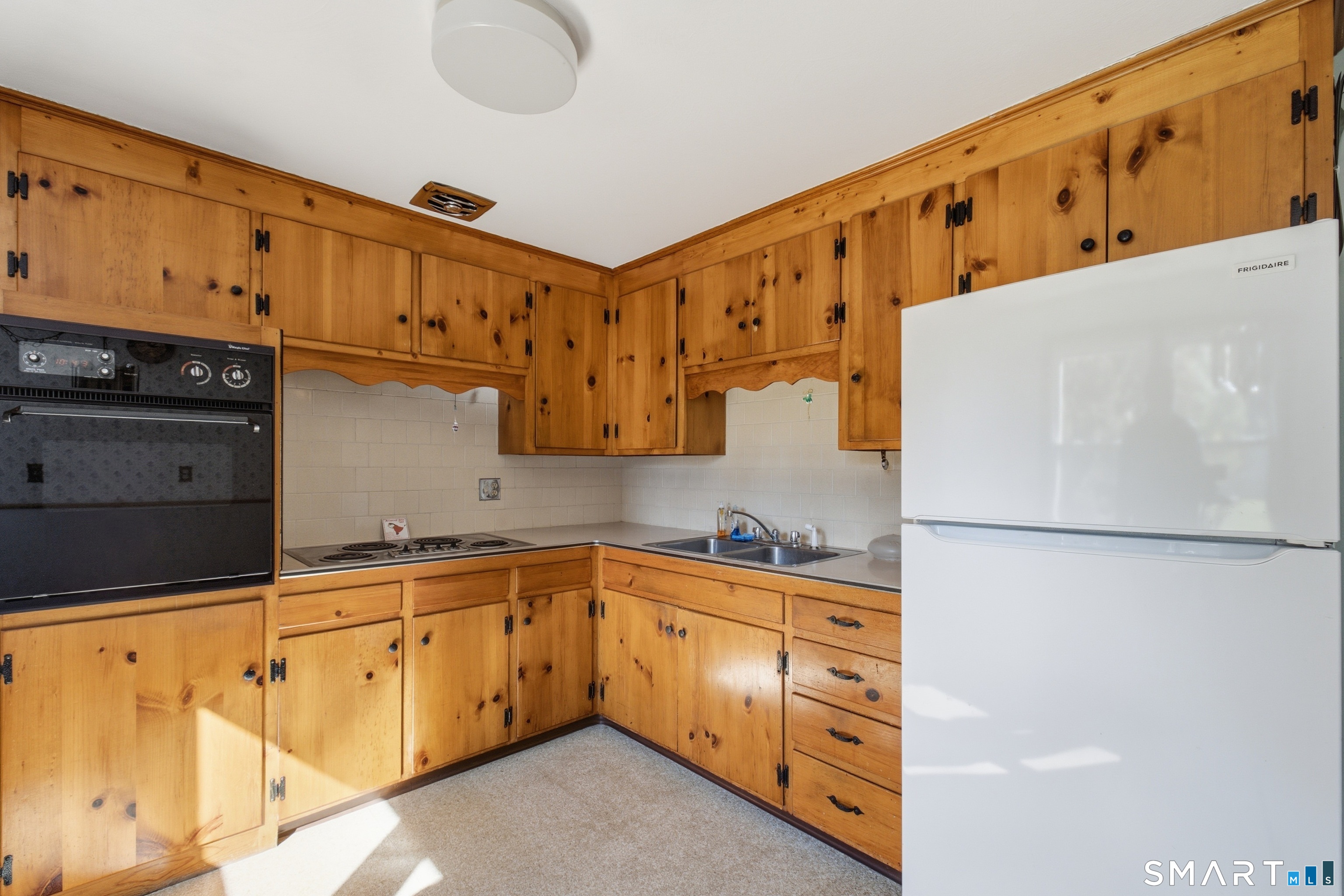 3 Thomas Street Portland CT 06480
