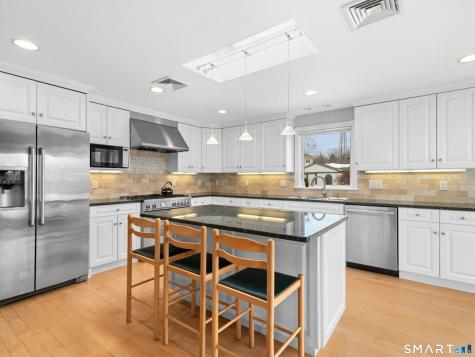 11 Patton Drive Darien CT 06820