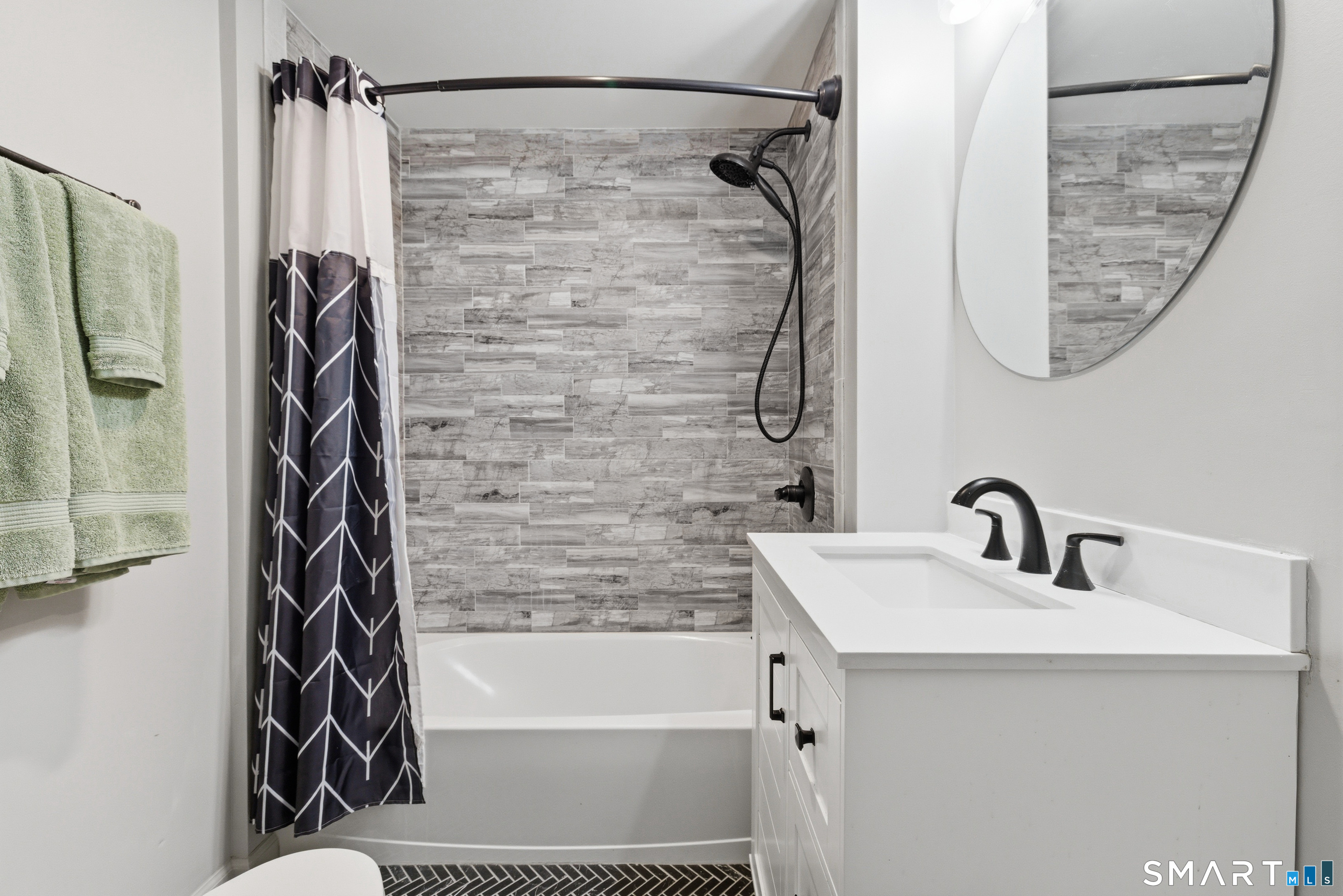 149 East Mountain Avenue Winchester CT 06098