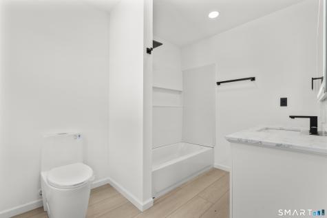 106 Burr Street East Haven CT 06512