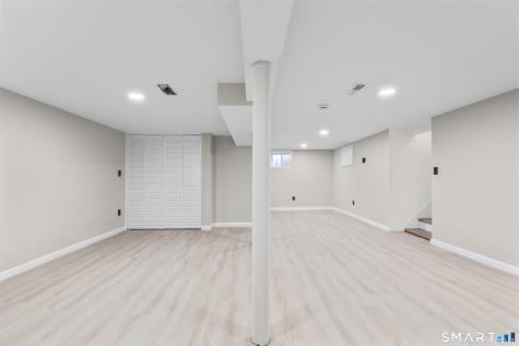 106 Burr Street East Haven CT 06512