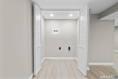 106 Burr Street East Haven CT 06512