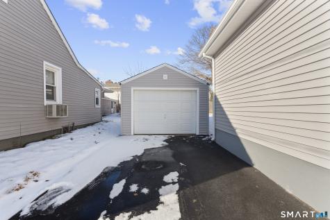 106 Burr Street East Haven CT 06512