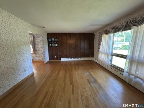 275 Scott Road Waterbury CT 06705
