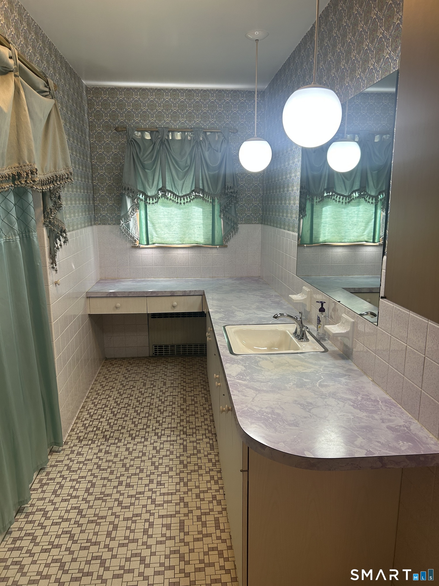275 Scott Road Waterbury CT 06705