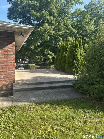 275 Scott Road Waterbury CT 06705