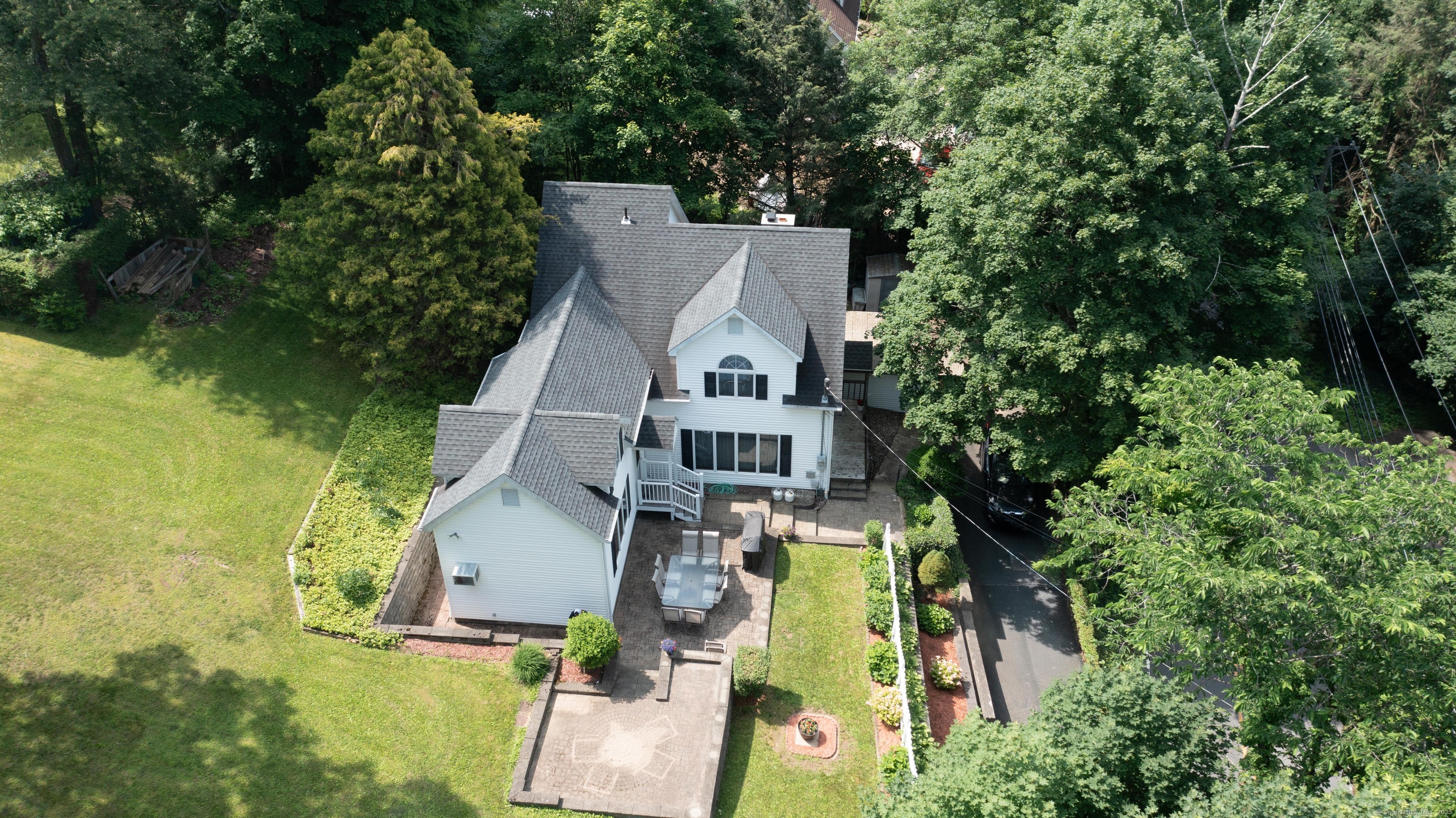 348 State Route 39 New Fairfield CT 06812