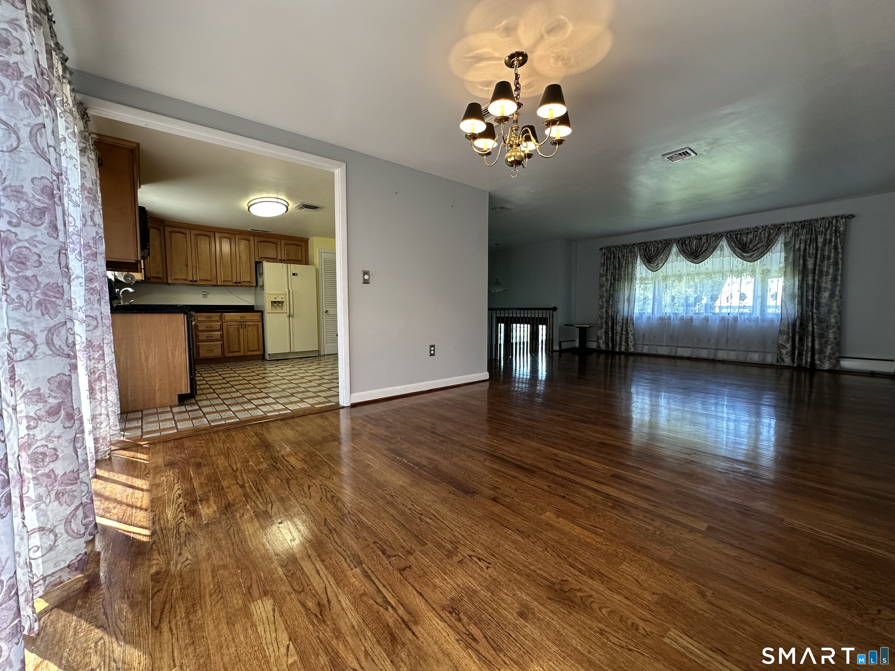 99 Glenwood Drive Wethersfield CT 06109