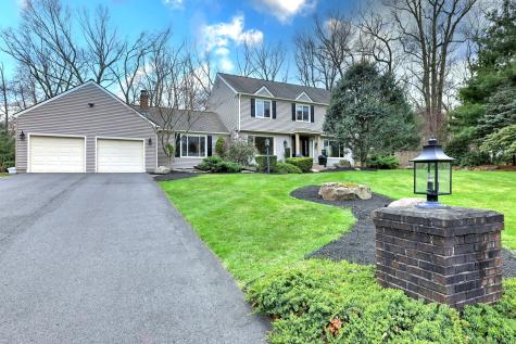 135 Hitchcock Court Cheshire CT 06410