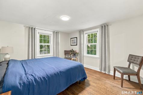 11 Farnham Road West Hartford CT 06119