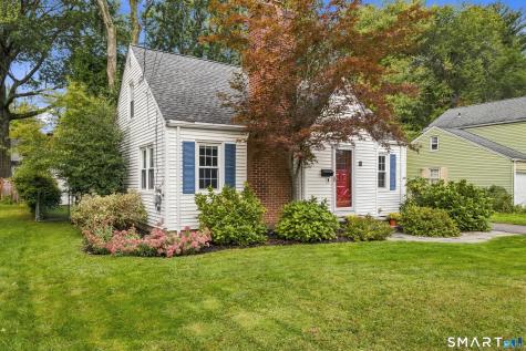 11 Farnham Road West Hartford CT 06119