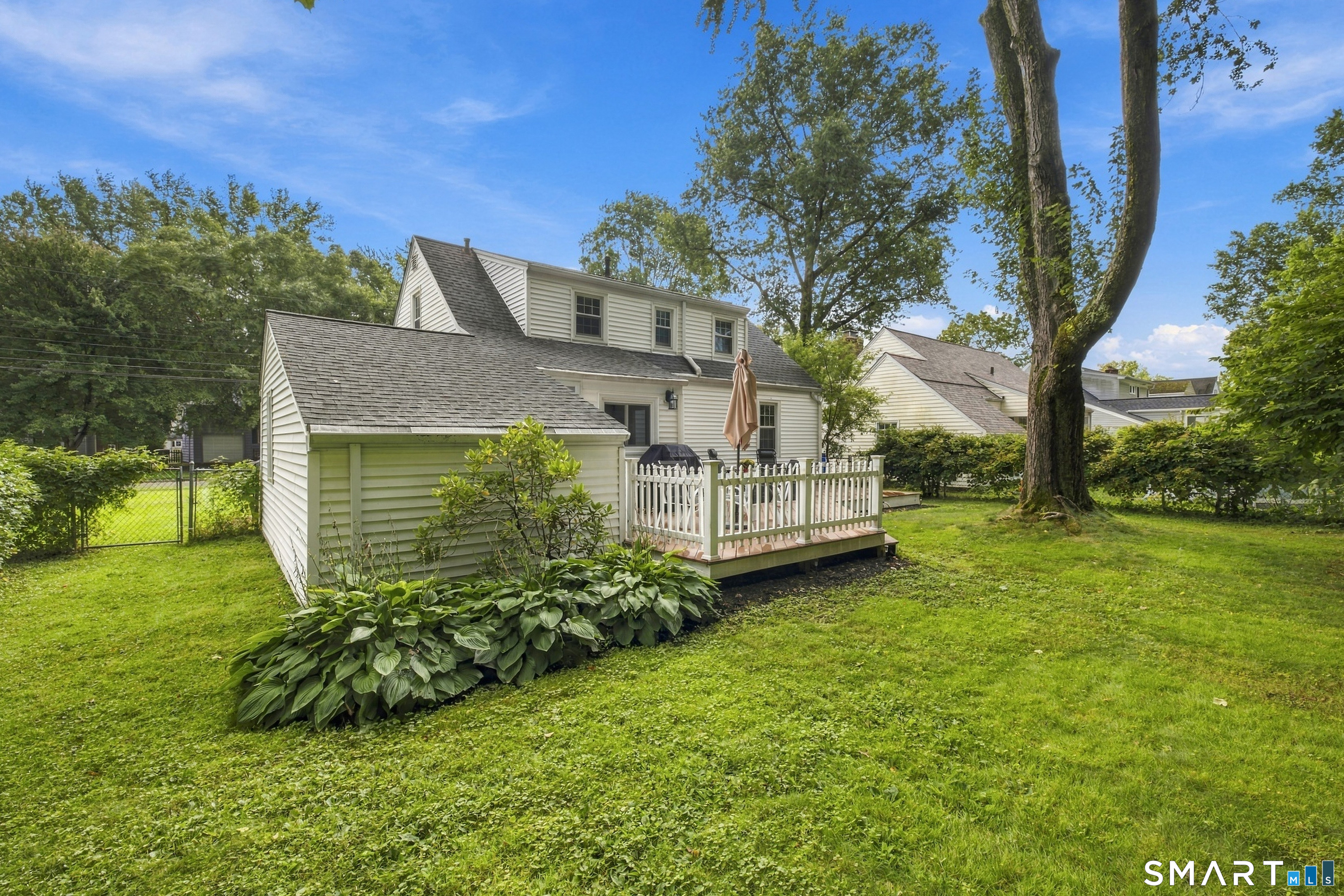 11 Farnham Road West Hartford CT 06119