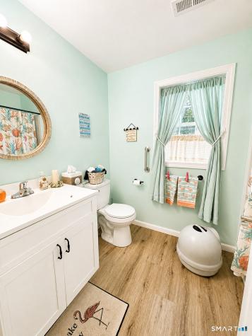 17 Hannah Way Harwinton CT 06791