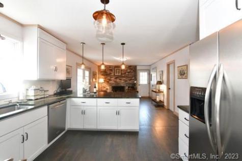 23 Painter Hill Road Roxbury CT 06783