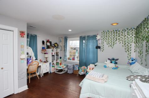 32 Spring Street Ansonia CT 06401