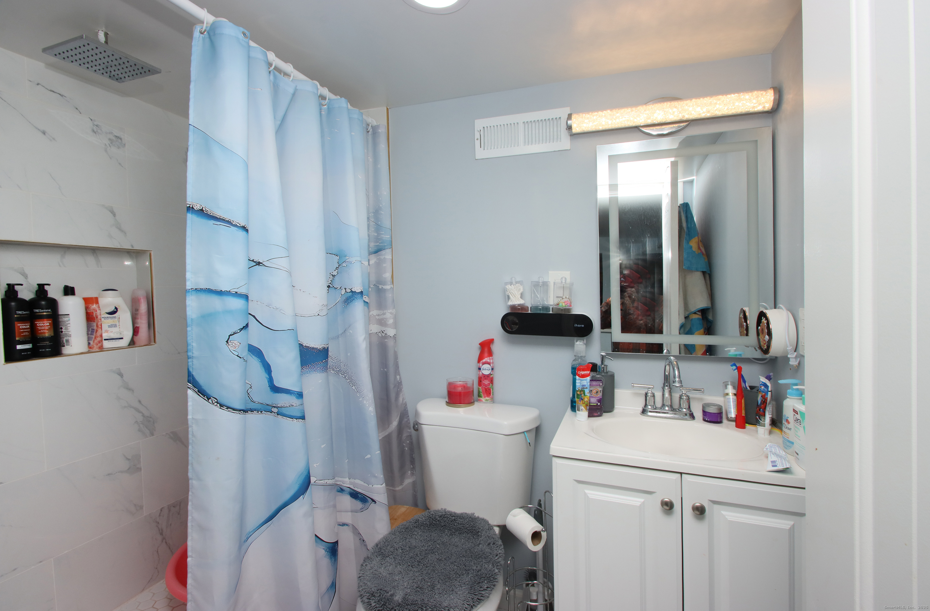 32 Spring Street Ansonia CT 06401