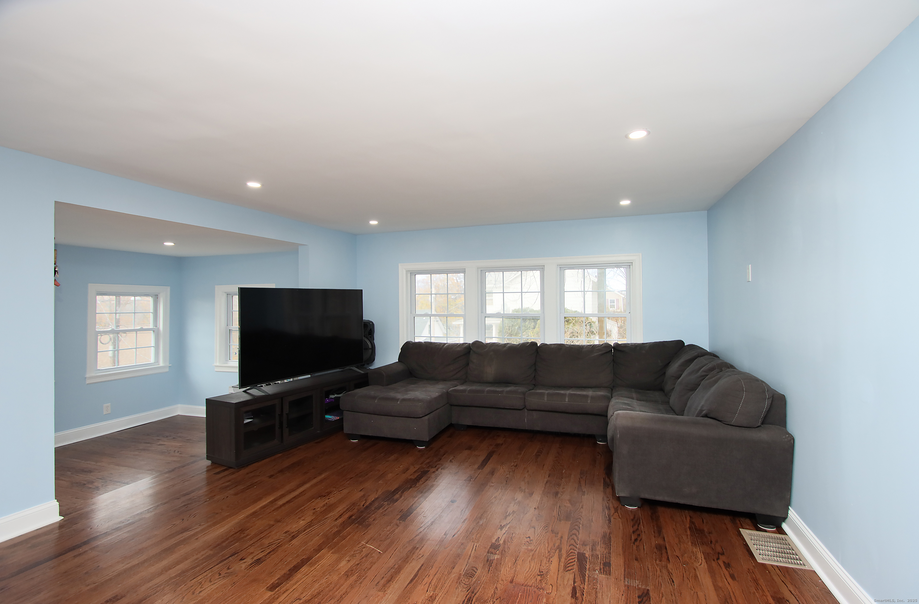 32 Spring Street Ansonia CT 06401