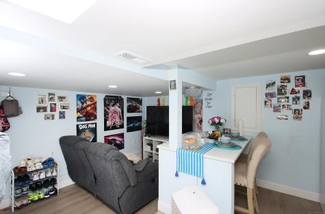 32 Spring Street Ansonia CT 06401