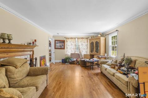 14 North Branch Road Newtown CT 06470
