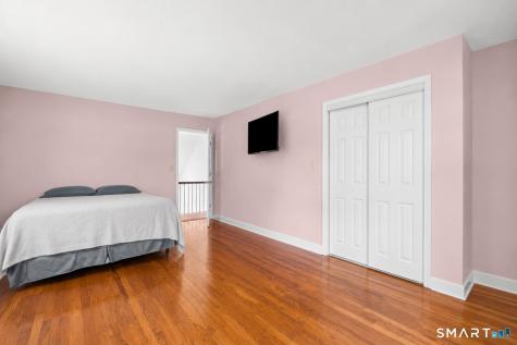 14 North Branch Road Newtown CT 06470
