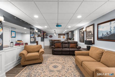 14 North Branch Road Newtown CT 06470