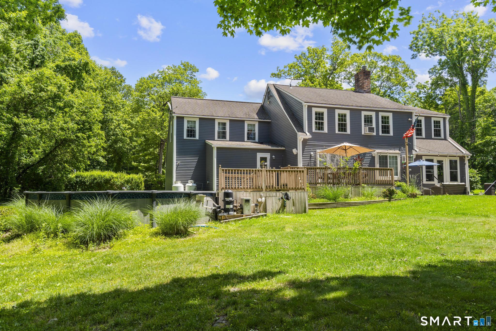 14 North Branch Road Newtown CT 06470