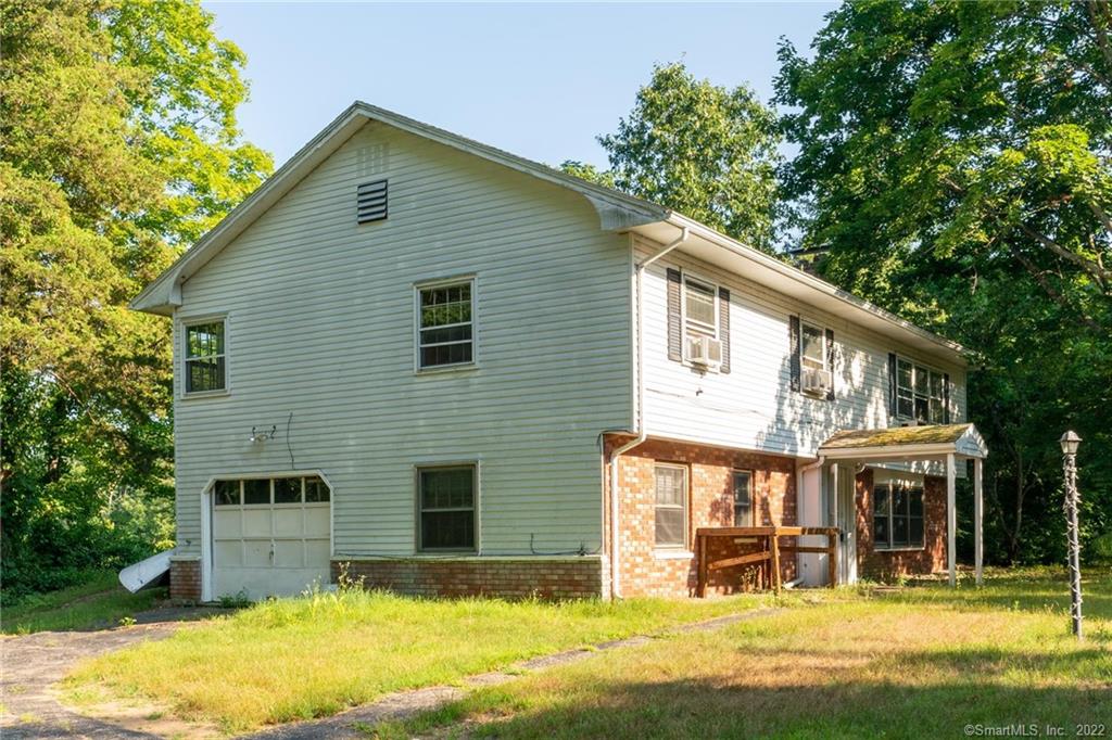 32 Chaffeeville Road Mansfield CT 06250