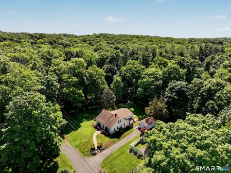 18 Deerfield Road Wilton CT 06897