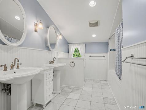 18 Deerfield Road Wilton CT 06897