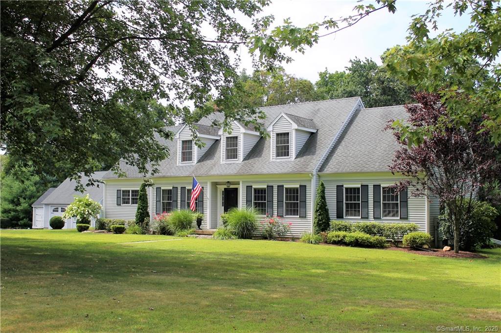 35 Porter Hill Road Middlebury CT 06762