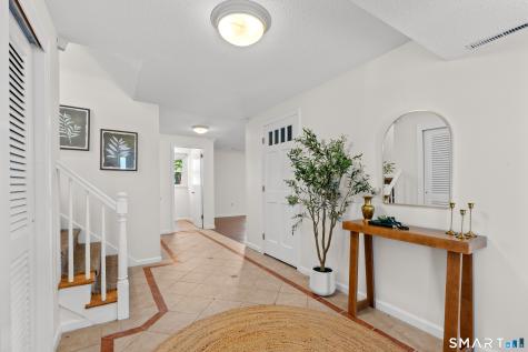 10 Eastwood Road West Hartford CT 06117