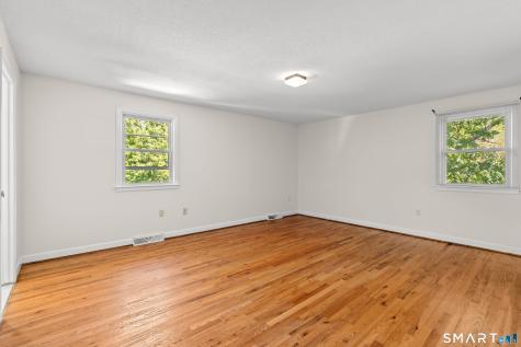 10 Eastwood Road West Hartford CT 06117