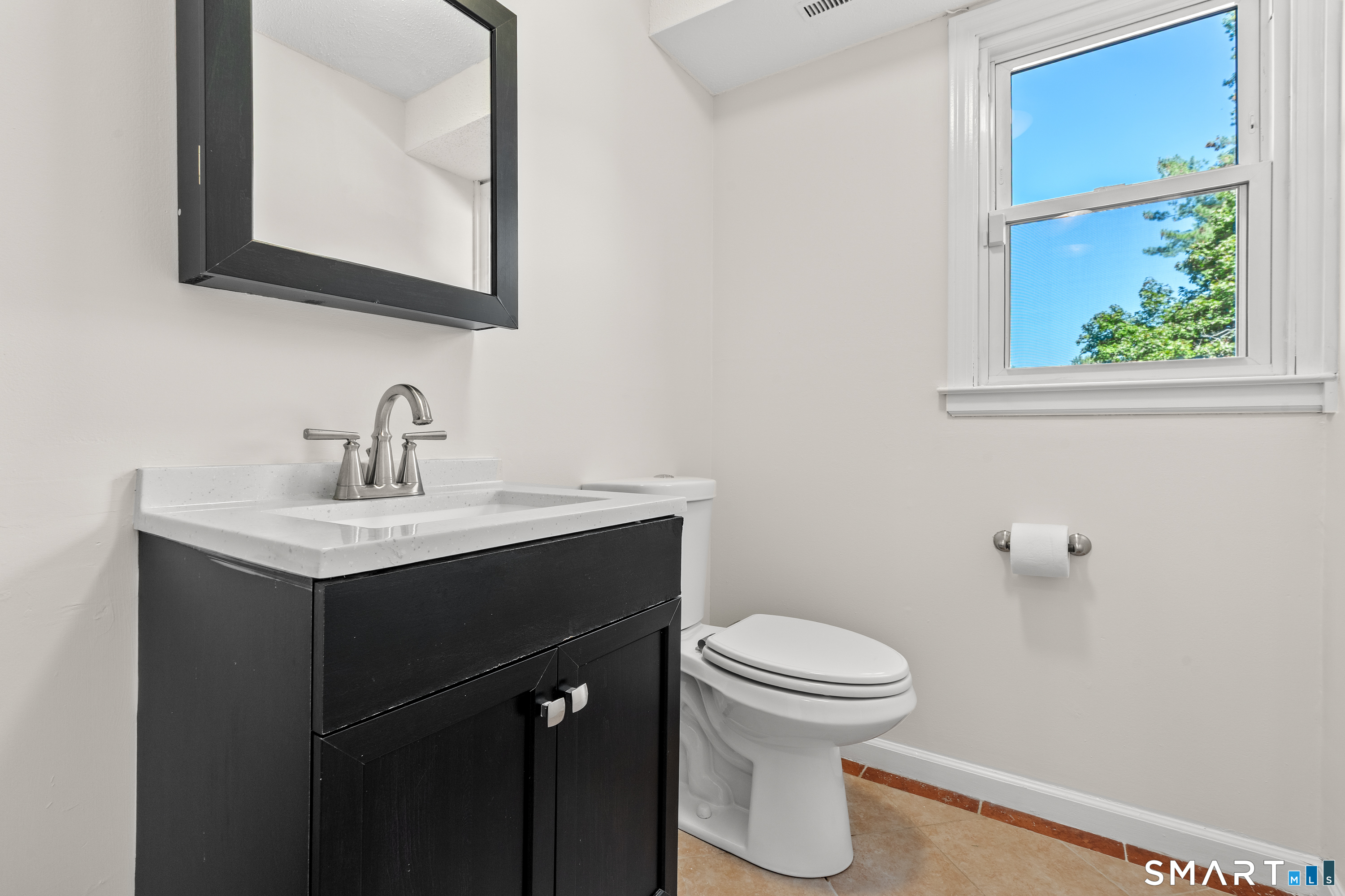 10 Eastwood Road West Hartford CT 06117