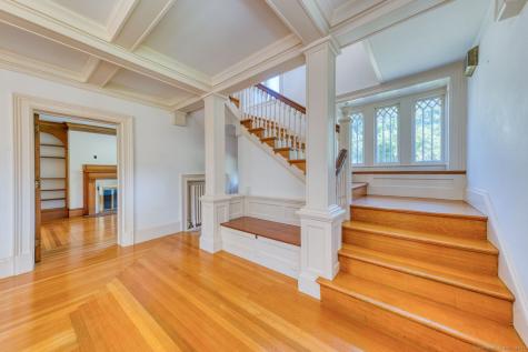 202 South Main Street Manchester CT 06040